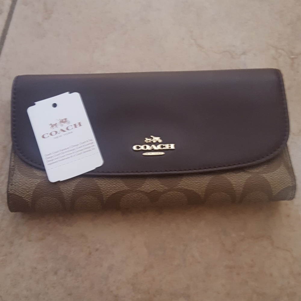 Coach wallet